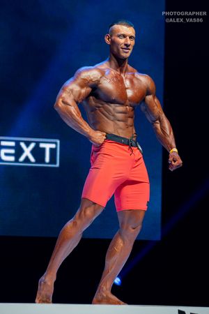MEN'S PHYSIQUE +179